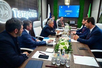 Глава Татарстана обсудил с Рафаэлем Зохрабяном строительство в республике производства по выпуску строительных смесей