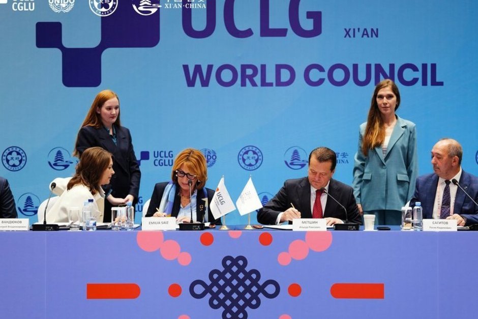 Метшин подписал меморандум о партнерстве между Ассоциацией БРИКС+ и Всемирной организацией ОГМВ