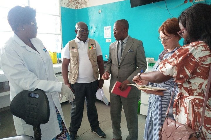 Роспотребнадзор запустил второй этап борьбы с холерой в Республике Конго