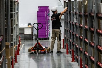 СДЭК возобновил движение отправлений в Казани