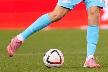 УЕФА подал заявку на регистрацию бренда «Евро‑2028» в России