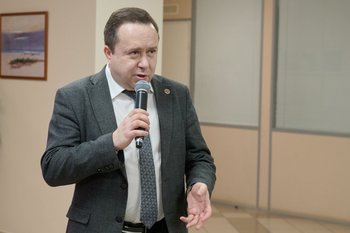 Эдуард Вафин: «Люди готовы доплатить за коляску или слуховой аппарат»