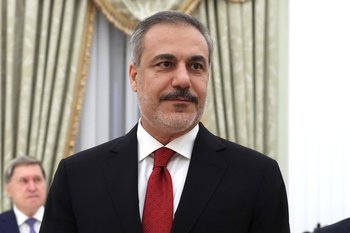 Глава МИД Турции выступит на переговорах России и Украины в 20.35