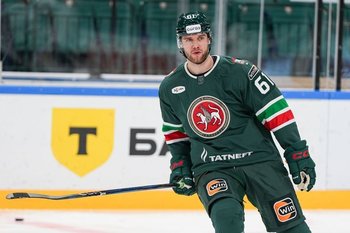 Защитник «Ак Барса» Фальковский: «Задача — выиграть Кубок Гагарина»