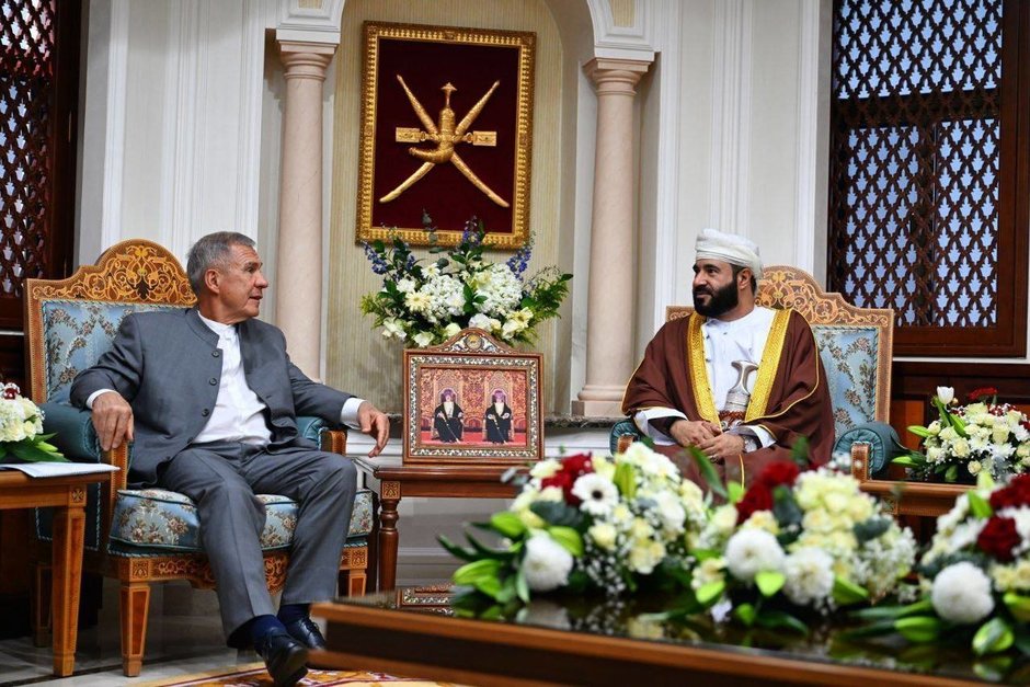 Минниханов обсудил сотрудничество с министром по делам религий Омана