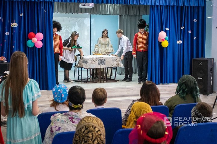 В казанской «еврейской» школе отпраздновали Пурим и съели уши Амана