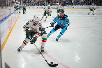 «Ак Барс» разгромил в гостях «Сибирь» в матче КХЛ
