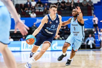 «Зенит» одержал победу над УНИКСом в финале Кубка Кондрашина и Белова со счетом 89:71