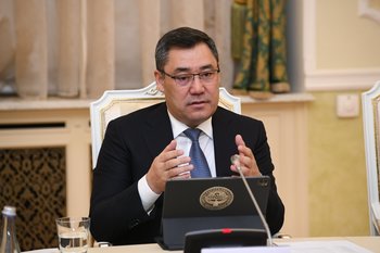 Путин обсудил ситуацию на Украине и экономическое сотрудничество с лидером Киргизии