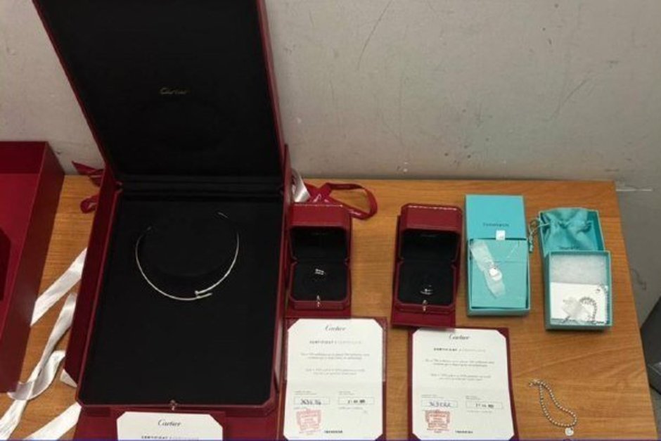 В Татарстане вынесли приговор за контрабанду ювелирных изделий стоимостью свыше 1,6 млн рублей