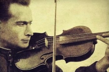 Евгений Бусыгин — музыкант, восстановивший Этнографический музей