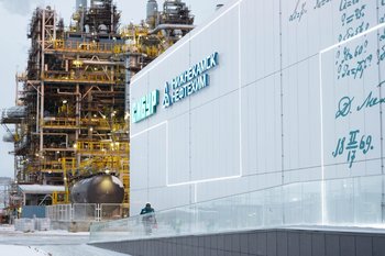 «Нижнекамскнефтехим» и «Казаньоргсинтез» увеличили выпуск продукции до 4,1 млн тонн