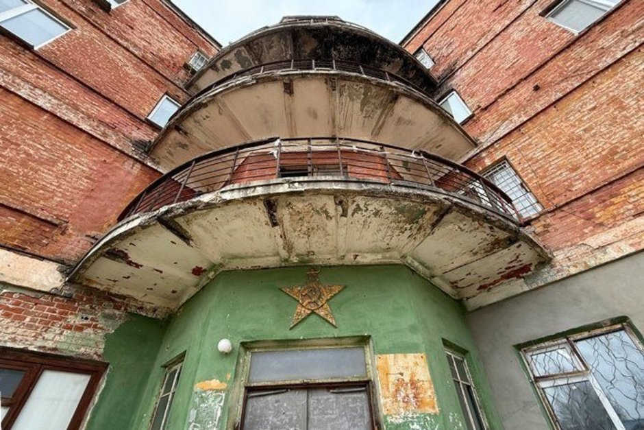 Ансамбль с домом с красной звездой в Казани внесут в реестр ОКН