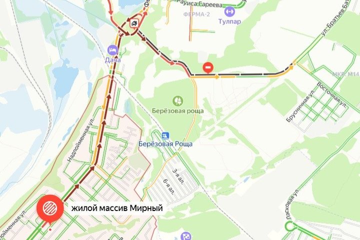 На подъезде к Мирному образовалась почти трехкилометровая пробка