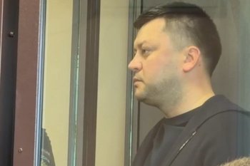 Мэра Уфы Ратмира Мавлиева, обвиняемого в коррупции, госпитализировали из-под домашнего ареста