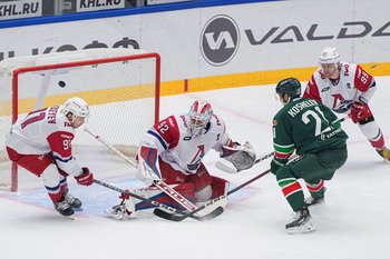 «Ак Барс» в волевом матче уступил «Локомотиву» по буллитам