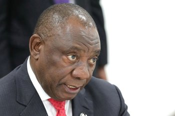 Путин обсудил сотрудничество с президентом ЮАР и поздравил с Днем свободы