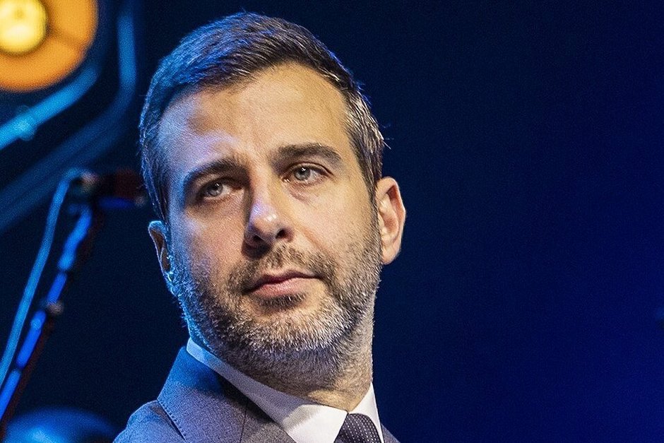 Продюсеры обсуждают возвращение шоу «Вечерний Ургант» на Первый канал