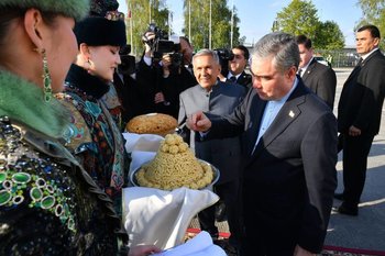 В Казань прибыл лидер туркменского народа Гурбангулы Бердымухамедов