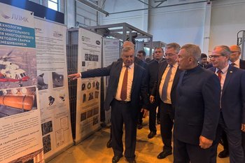 Рустама Минниханова удостоили звания почетного доктора Санкт-Петербургского университета