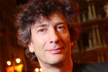 Нил Гейман отверг обвинения в насилии по отношению к женщинам