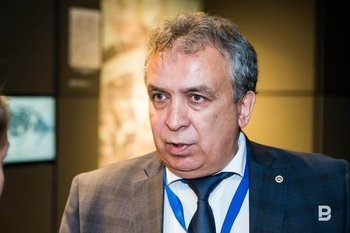 «Подозревают в афере и превышении»: за что арестовали главу института международных отношений КФУ