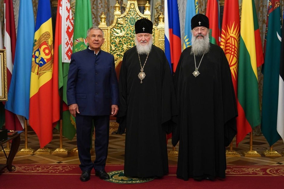 Минниханов встретился с патриархом Кириллом в Москве