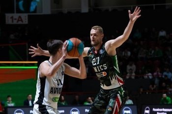 Андрей Лопатин заключил новый контракт с УНИКСом еще на два года