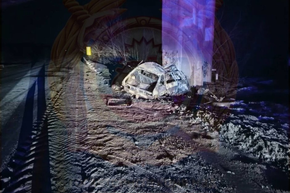 В Татарстане 21-летний водитель погиб в ДТП, его легковушка сгорела