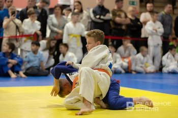 Российским дзюдоистам разрешили выступать под национальным флагом