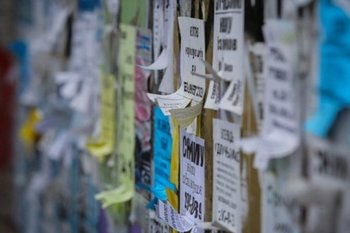 В мэрии Казани предложили повысить штрафы за несанкционированную рекламу