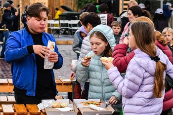 Казанское кафе «Шаурма №1 на углях» закрыто на месяц из-за многочисленных нарушений санитарии