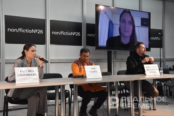 Когда слова теряют смысл: как переводили «Скоро Москва» на хинди