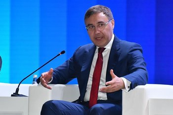 Валерий Фальков: «Молодые люди едут учиться в ту страну, чьи дипломы признаются у них на родине»