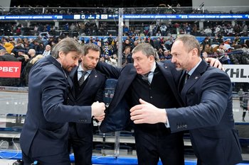 Гатиятулин перехитрил Кудашова: «Ак Барс» готов закрыть серию с «Динамо» в четырех матчах