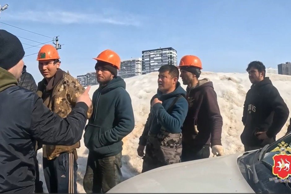 На казанской стройке обнаружили девять нелегальных мигрантов