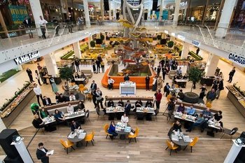 «Мега» меняет владельца за 300 млрд рублей