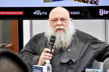 Как писатель Владимир Березин превратил дачные шесть соток в литературную территорию