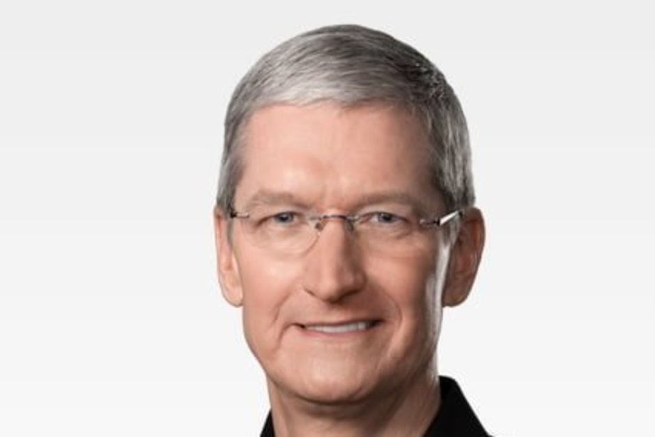 Bloomberg: гендиректор Apple Тим Кук покинет свой пост в следующем месяце