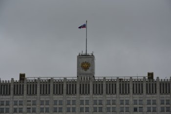 Правительство упростило подключение малого и среднего бизнеса к электросетям