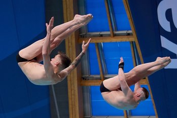 Татарстанец Шлейхер и Терновой стали чемпионами России по прыжкам в воду