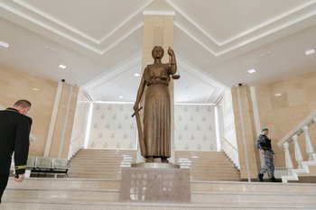 «Красное и Белое» оспорит решение о приостановлении лицензии в Вологодской области