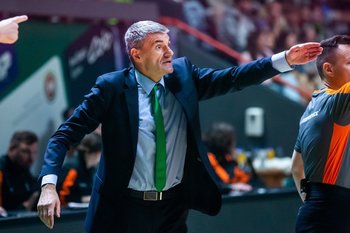 Феерия Девона и Джалена: УНИКС впервые в сезоне обыграл соперника из топ-4