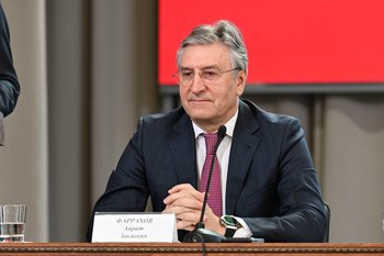 Депутат Госдумы от Татарстана Айрат Фаррахов назначен и. о. ректора КГМУ