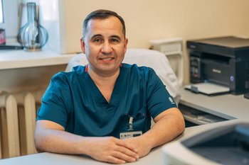 Марат Гилялов: «Мы подключаемся практически во всей хирургии головы и шеи»