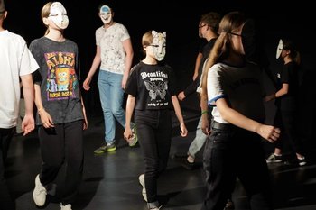 Фонд «Живой город» ищет сельских школьников для создания спектаклей