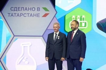 «За доблестный труд»: работники АО «ТАИФ-НК» получили заслуженные награды