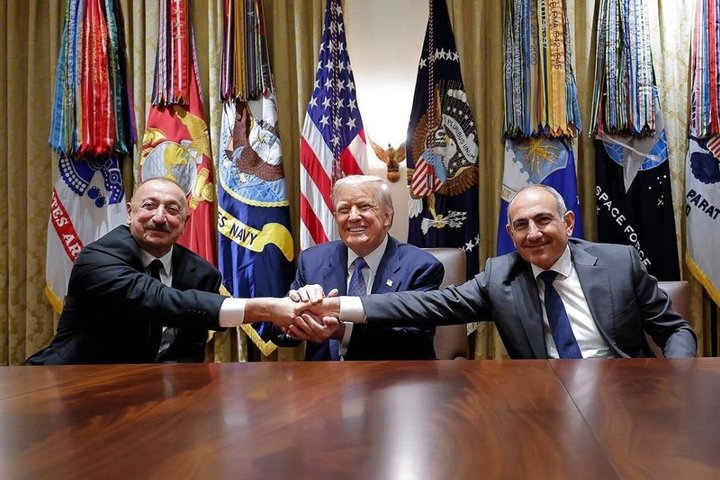 Ереван и Баку одновременно опубликовали текст мирного соглашения