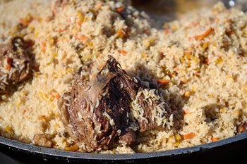 Кафе «Плов Сити» в Арском районе закрыто на 21 день из‑за нарушений санитарных норм