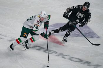 «Ак Барс» разгромно проиграл в гостях «Трактору» в матче КХЛ